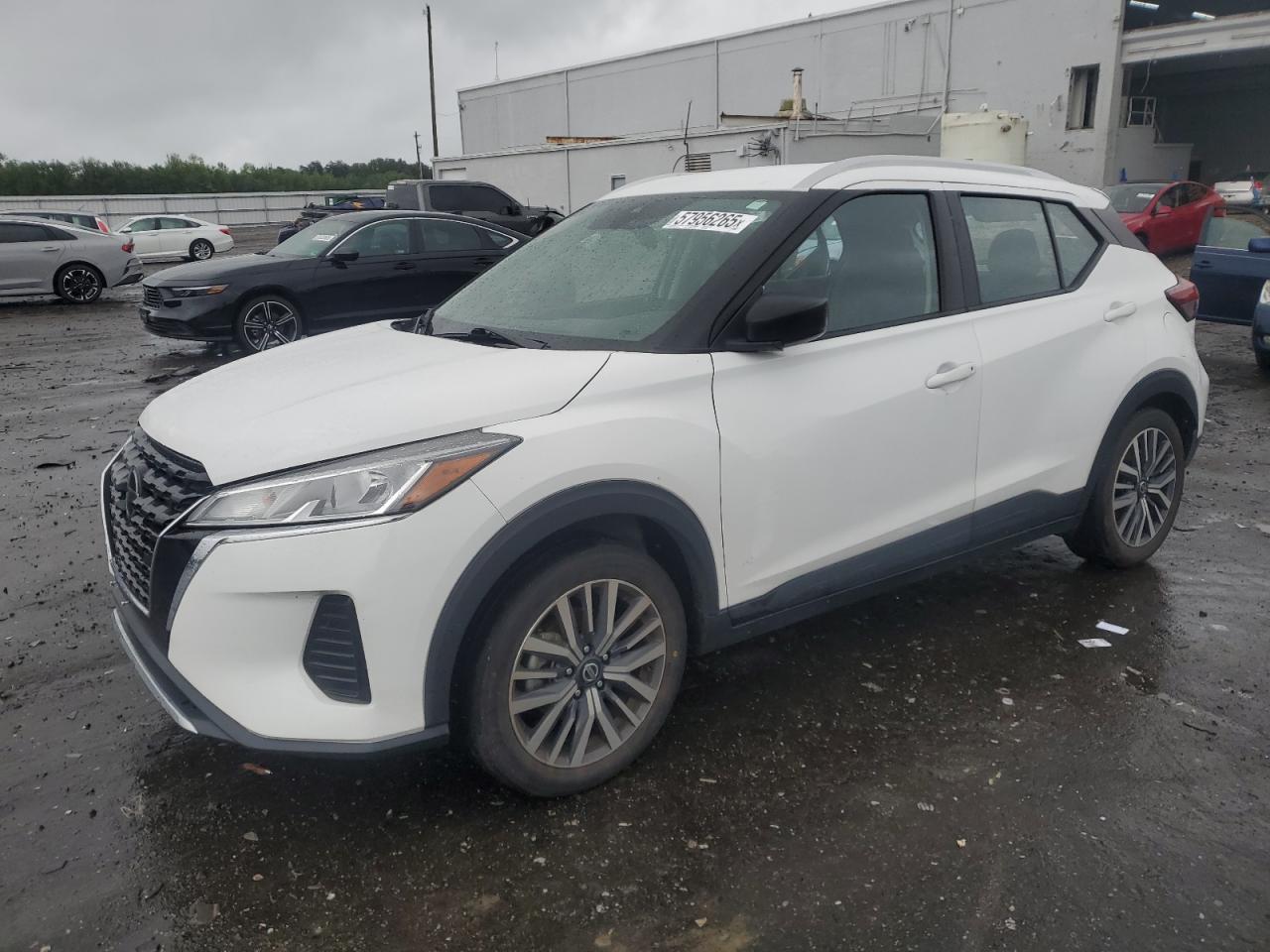 NISSAN KICKS SV 2021