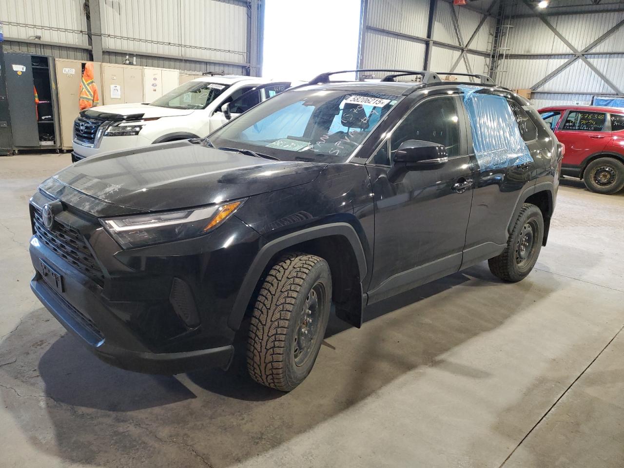 TOYOTA RAV4 XLE 2022