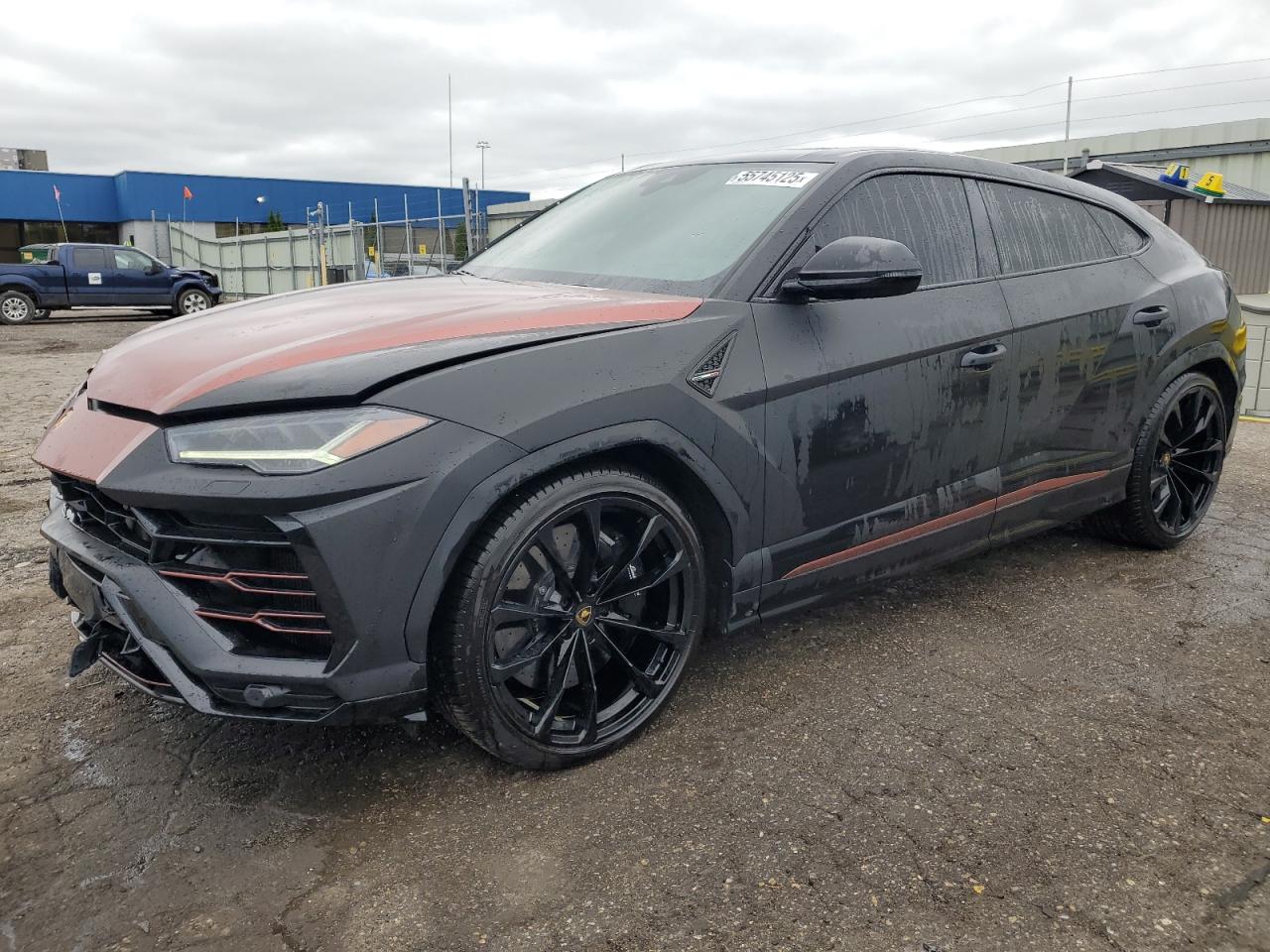 LAMBORGHINI URUS 2022