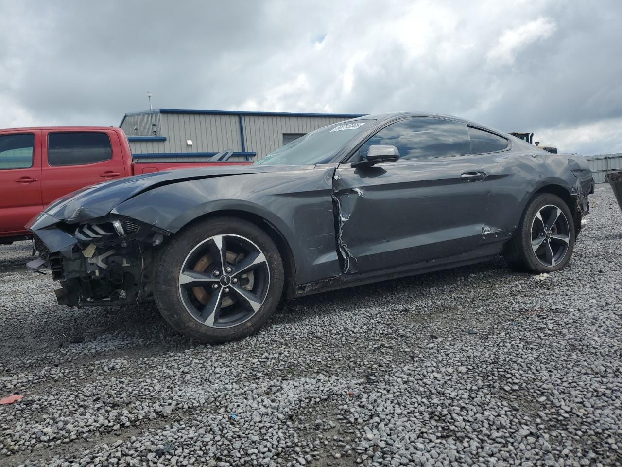 FORD MUSTANG 2019