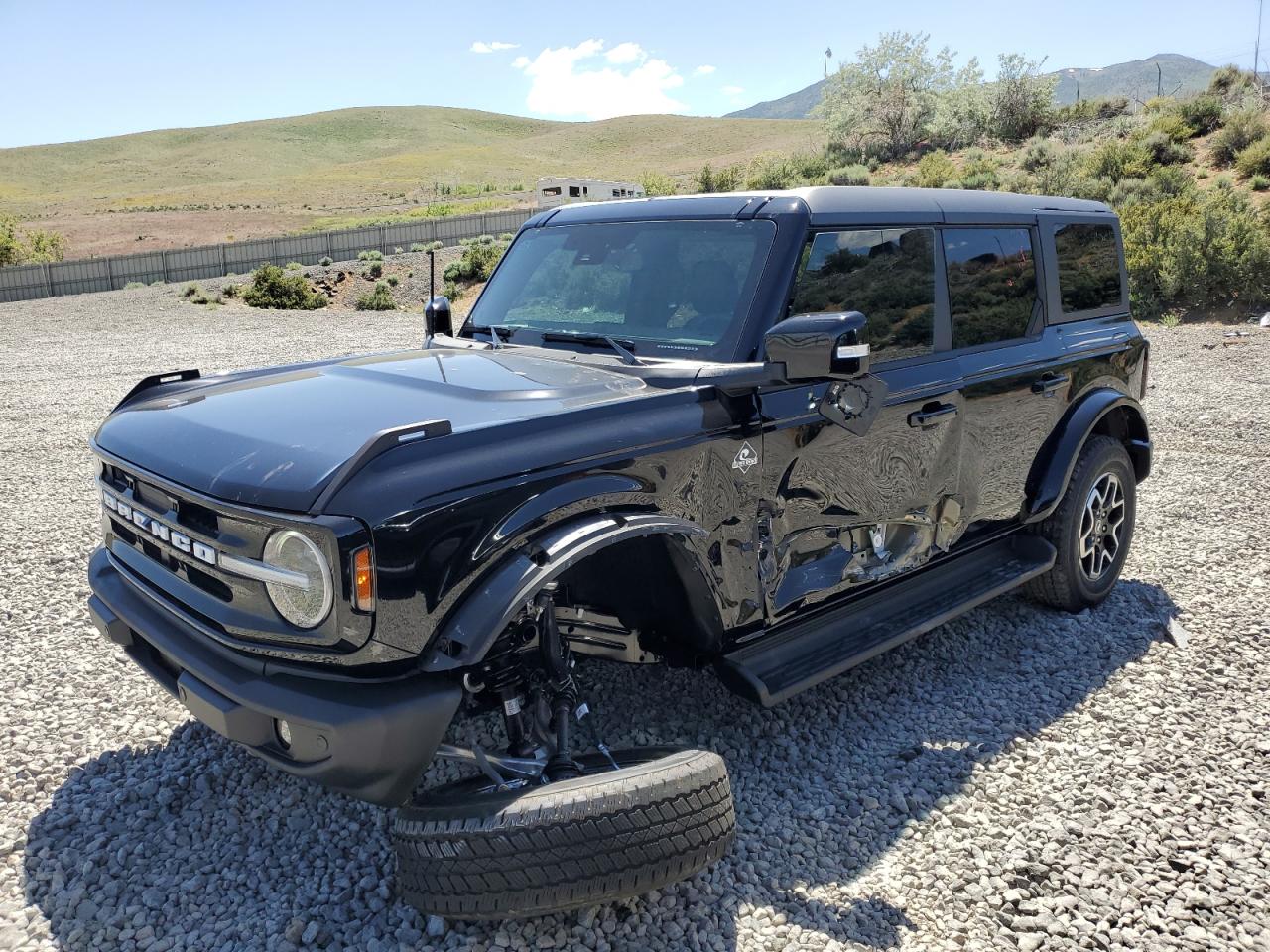 FORD BRONCO OUT 2025