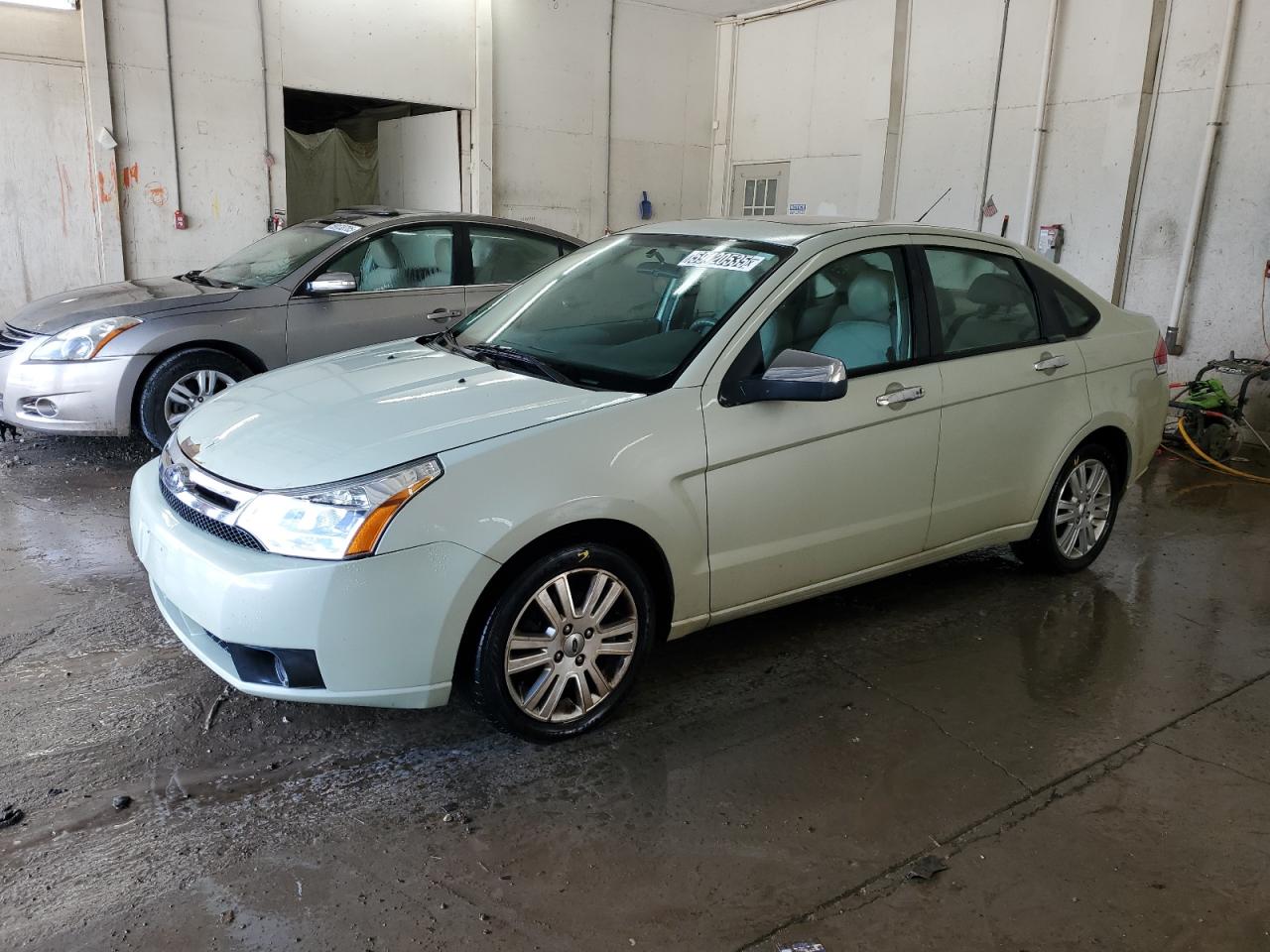 FORD FOCUS SEL 2010