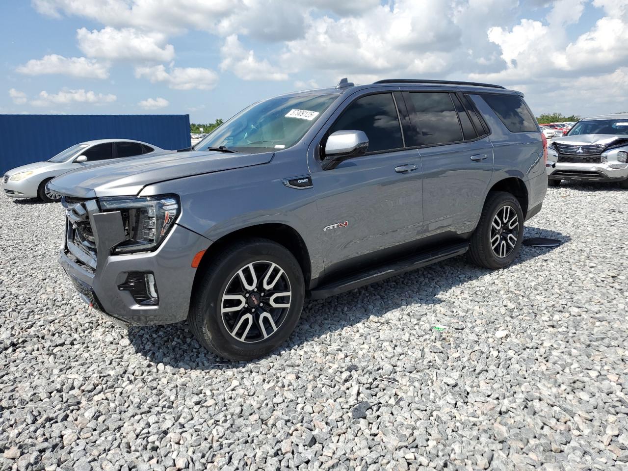 GMC YUKON AT4 2021