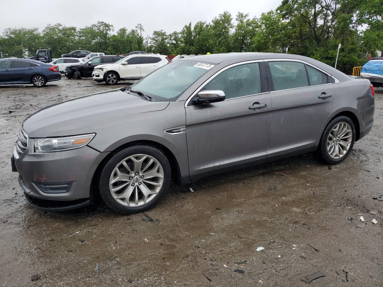 FORD TAURUS LIM 2013