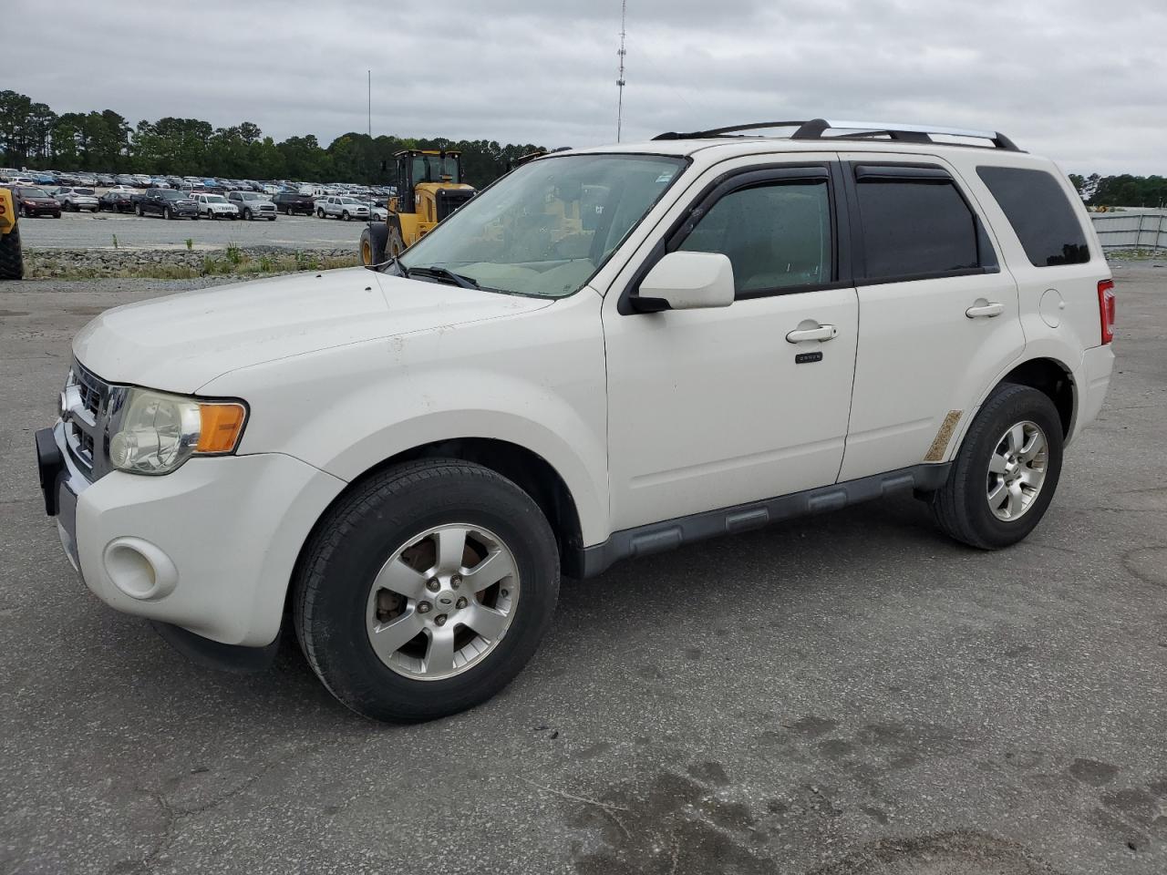 FORD ESCAPE LIM 2011