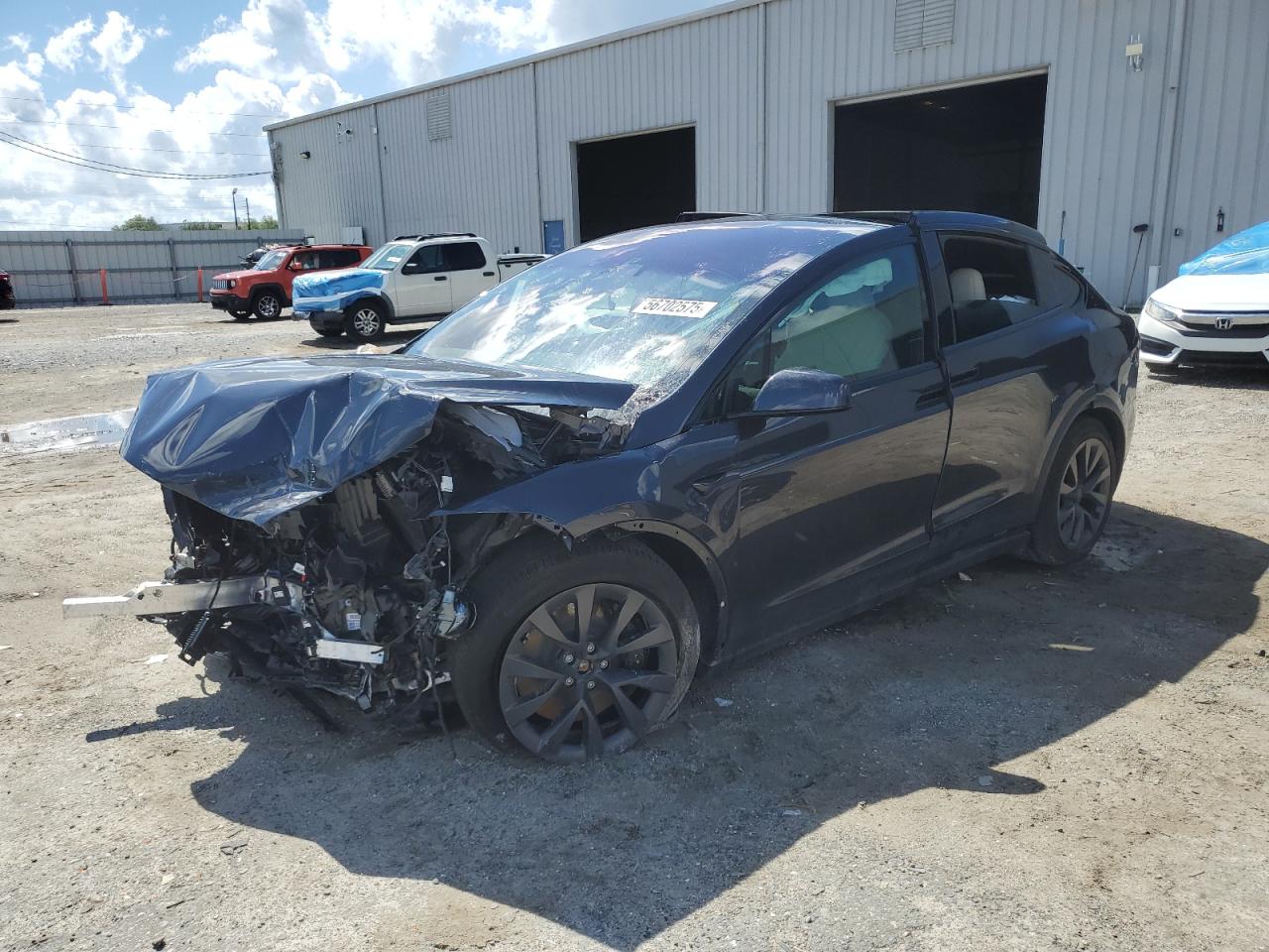 TESLA MODEL X 2024