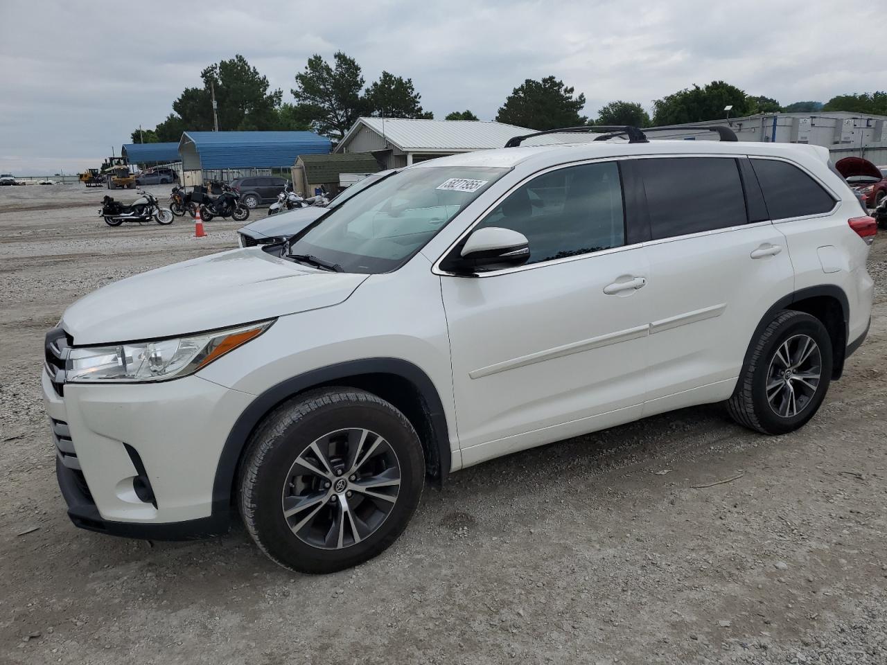 TOYOTA HIGHLANDER 2017
