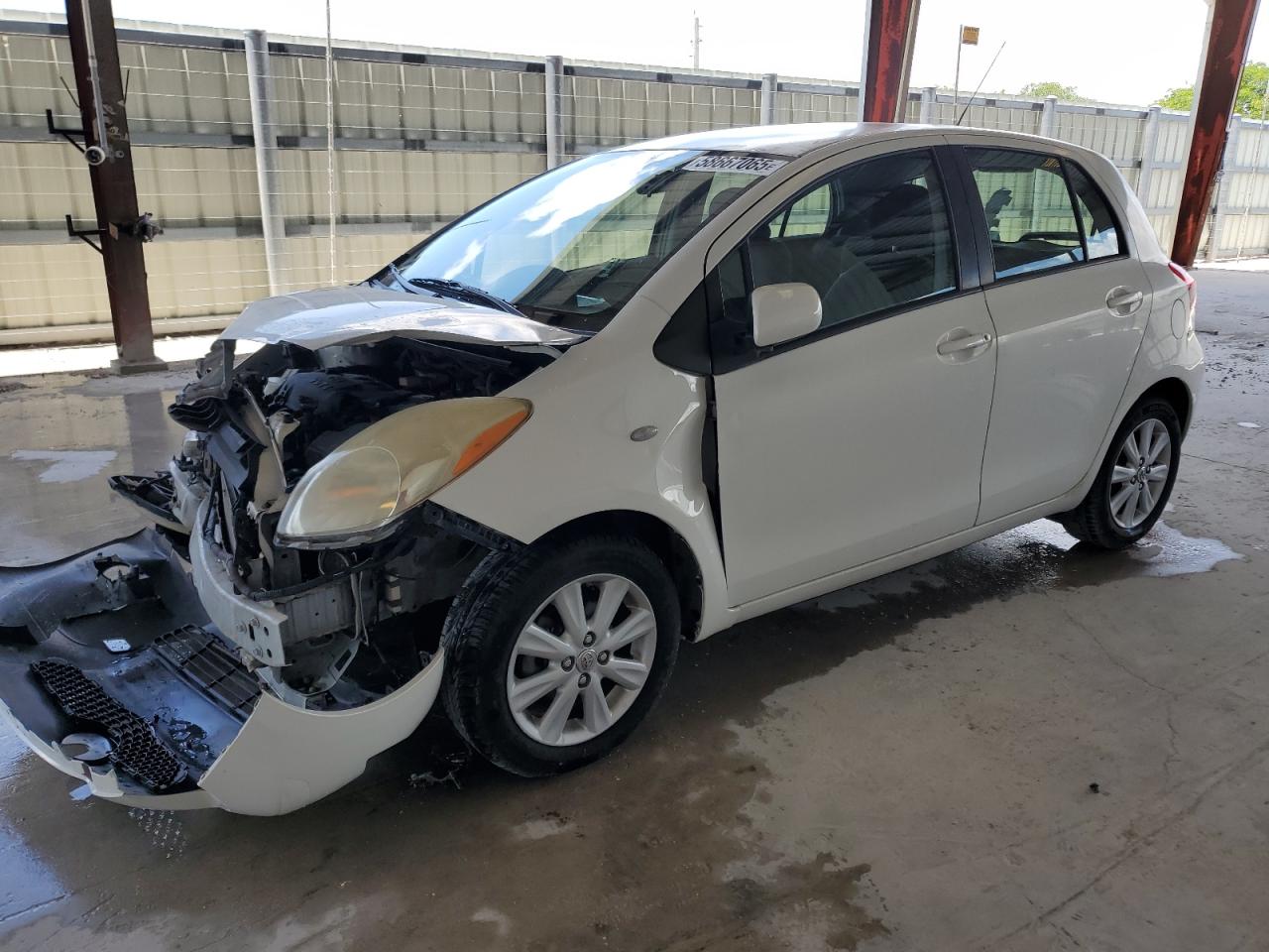 TOYOTA YARIS 2009
