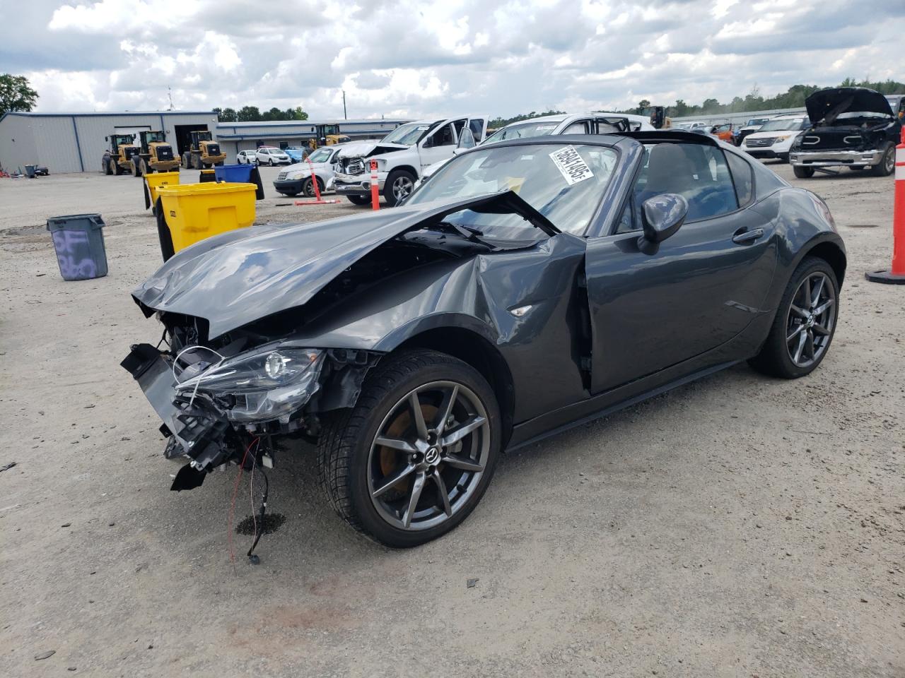 MAZDA MX-5 MIATA 2017