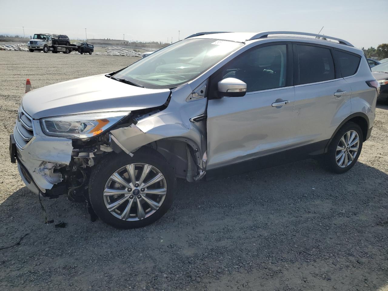 FORD ESCAPE TIT 2017