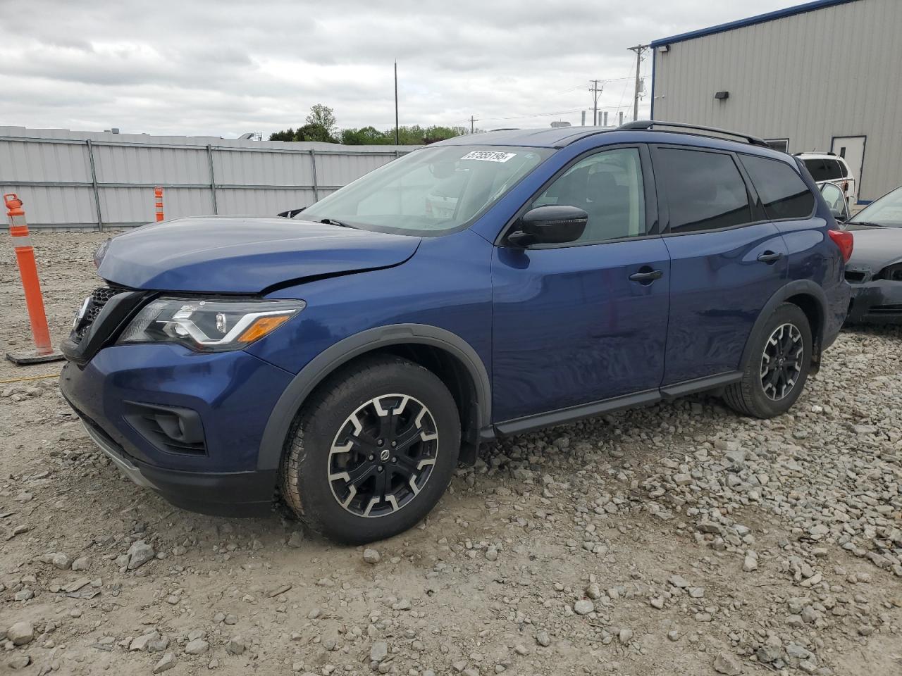 NISSAN PATHFINDER 2020