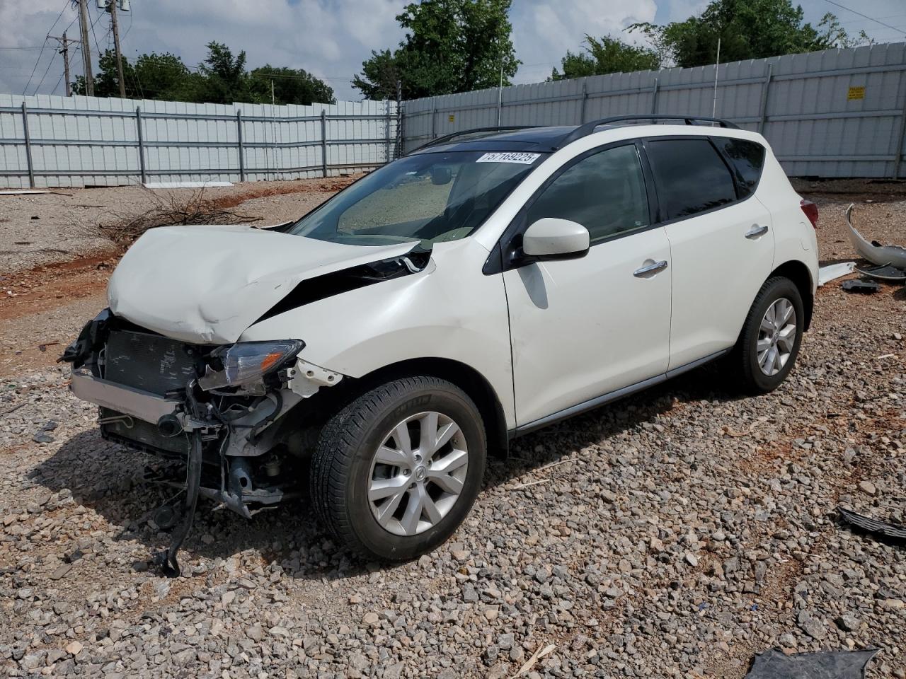 NISSAN MURANO S 2014