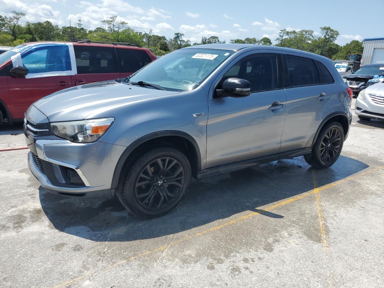 MITSUBISHI OUTLANDER 2018