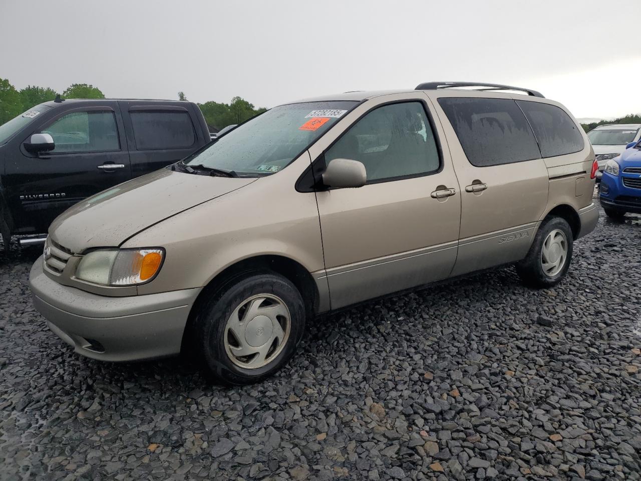 TOYOTA SIENNA 2004