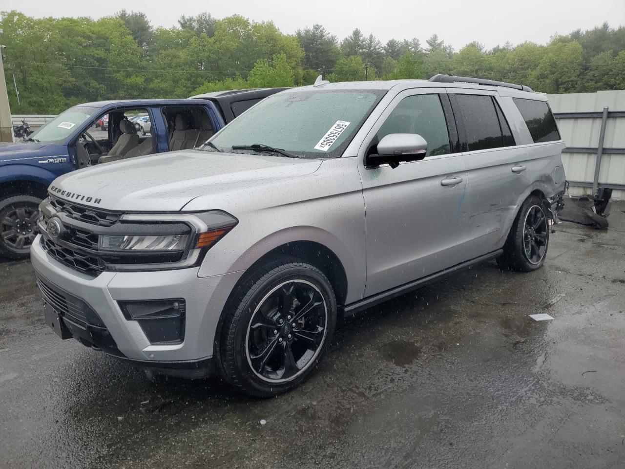 FORD EXPEDITION 2022