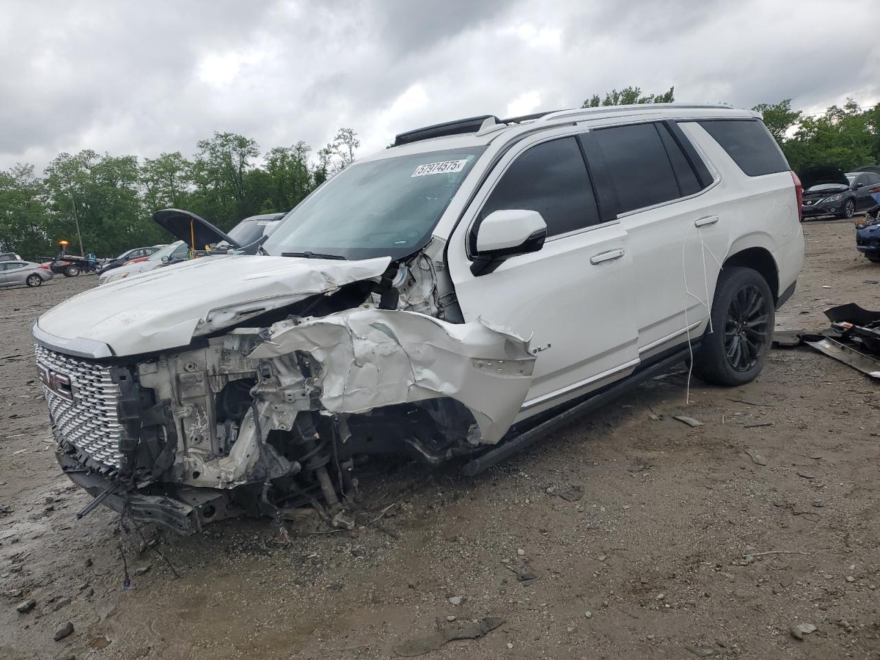 GMC YUKON DENA 2021