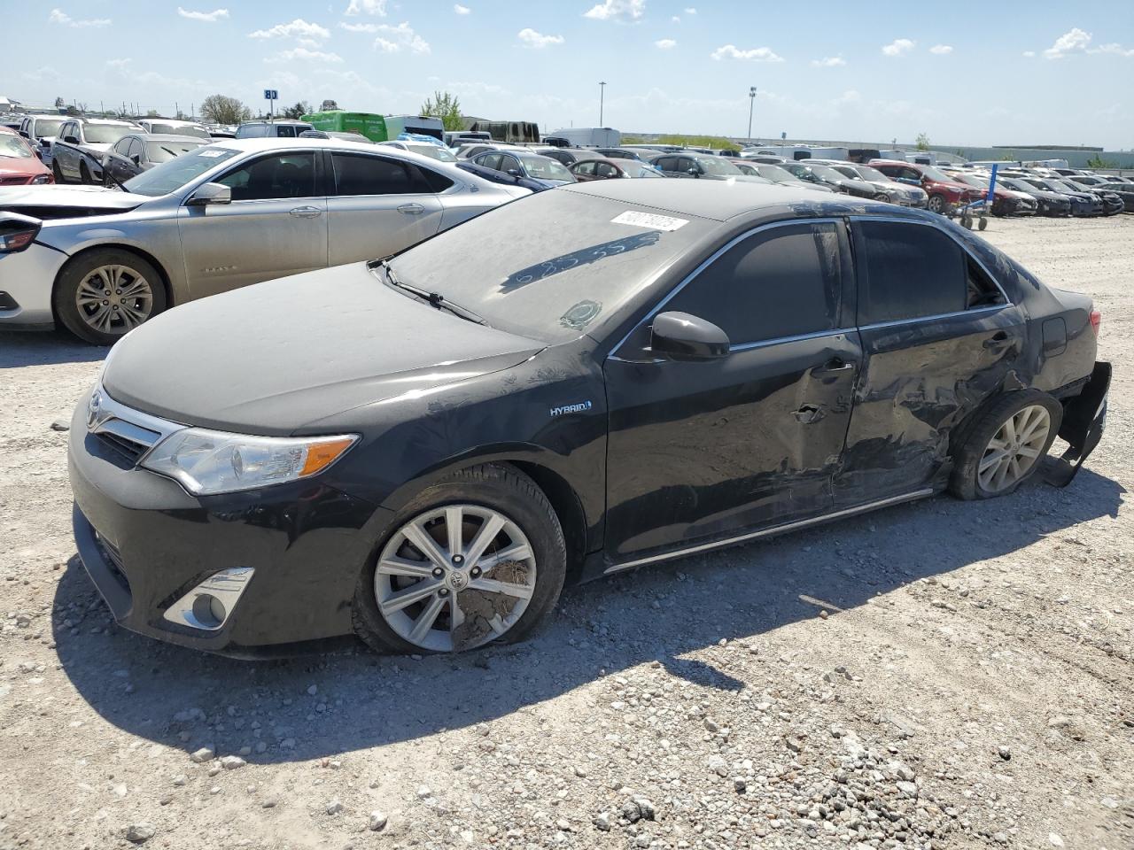 TOYOTA CAMRY HYBR 2014