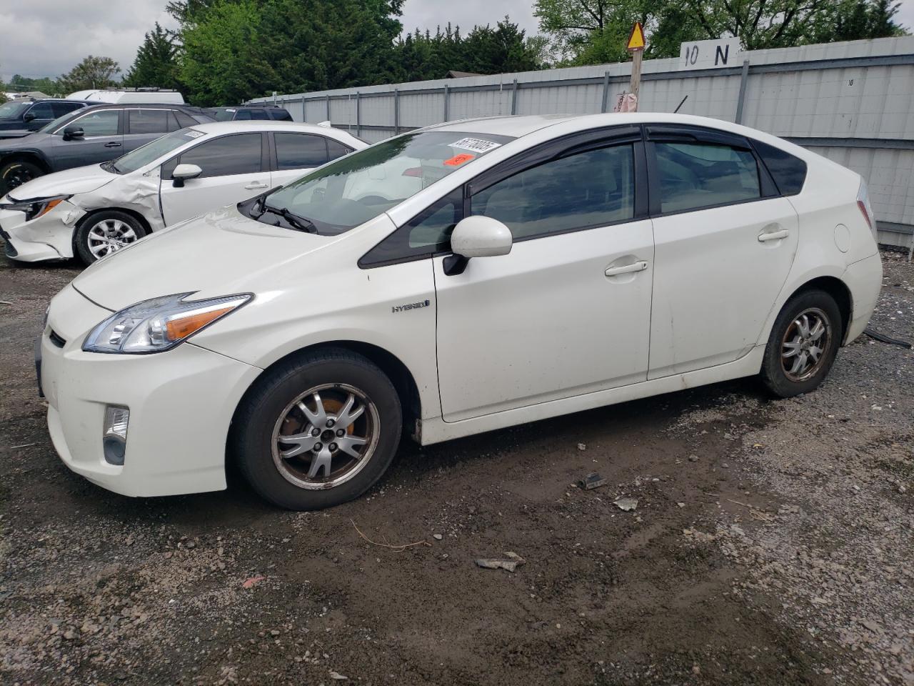 TOYOTA PRIUS 2010
