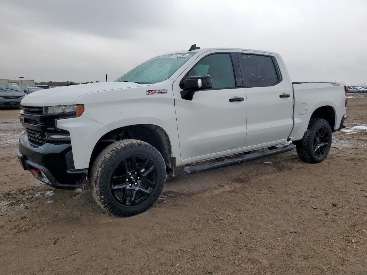 CHEVROLET SILVERADO 2021