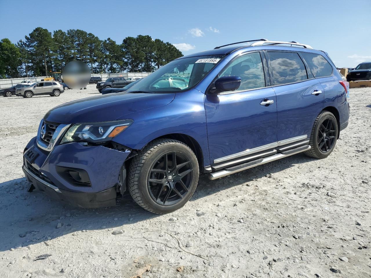 NISSAN PATHFINDER 2017