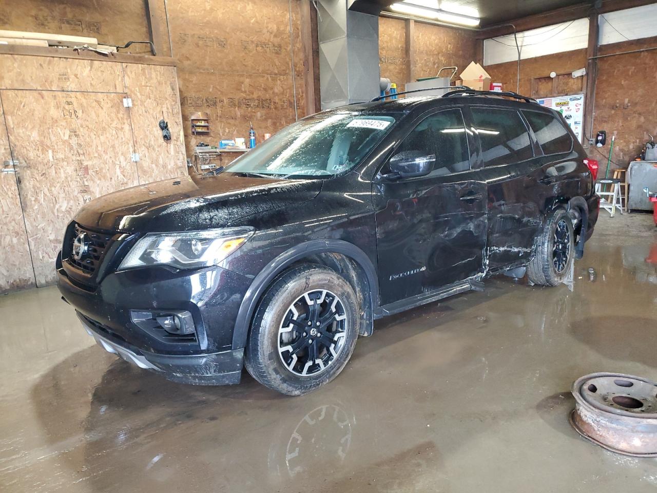 NISSAN PATHFINDER 2020
