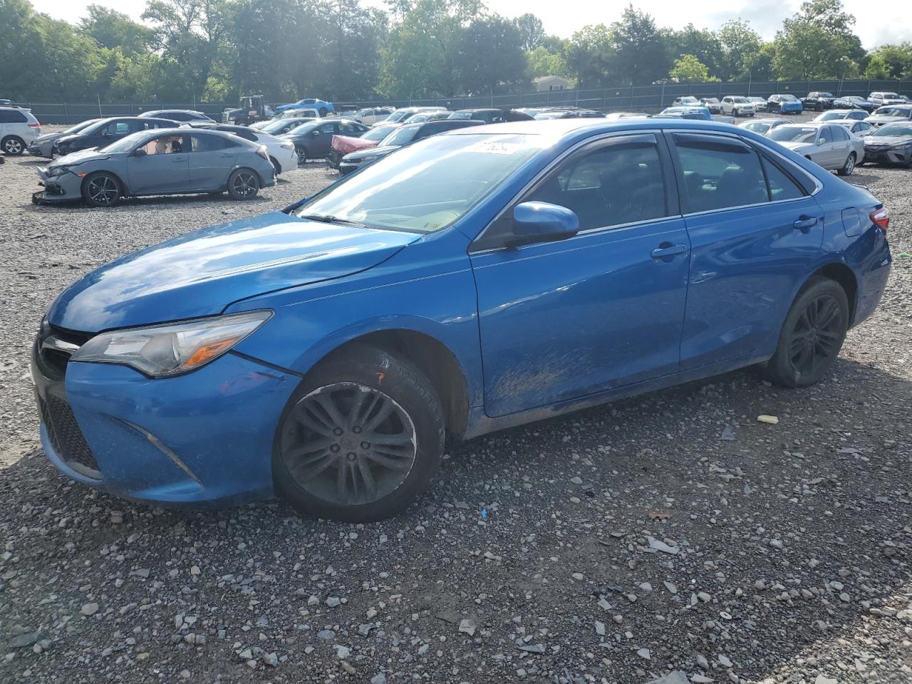 TOYOTA CAMRY 2017
