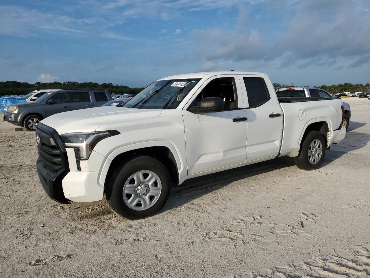 TOYOTA TUNDRA DOU 2022