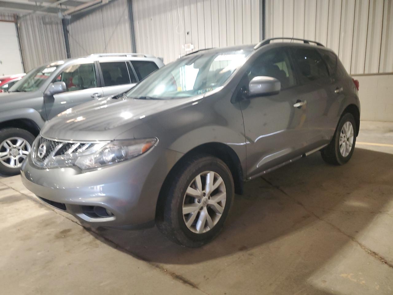 NISSAN MURANO S 2013
