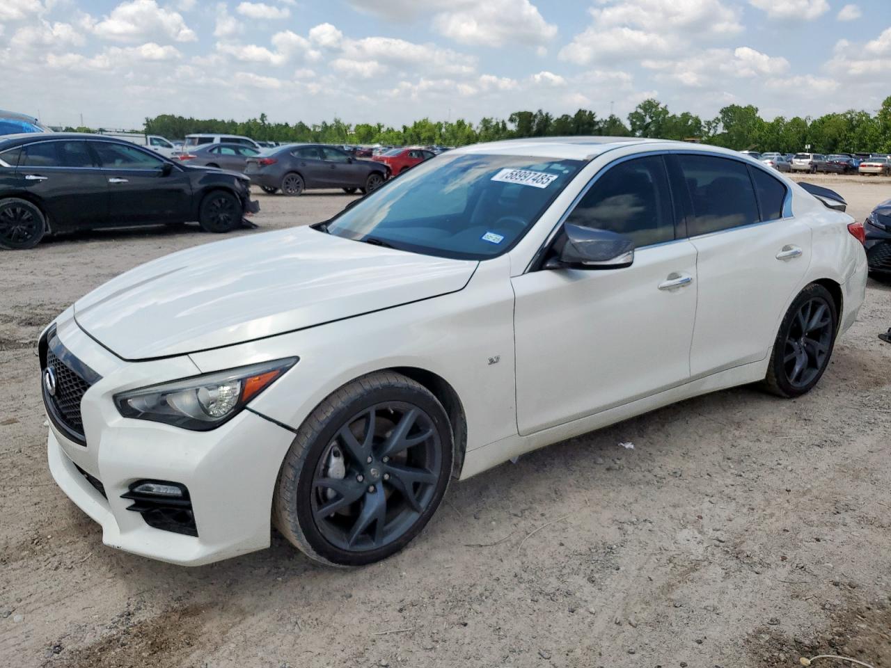 INFINITI Q50 BASE 2015