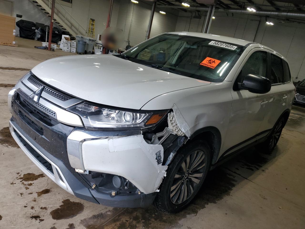 MITSUBISHI OUTLANDER 2019