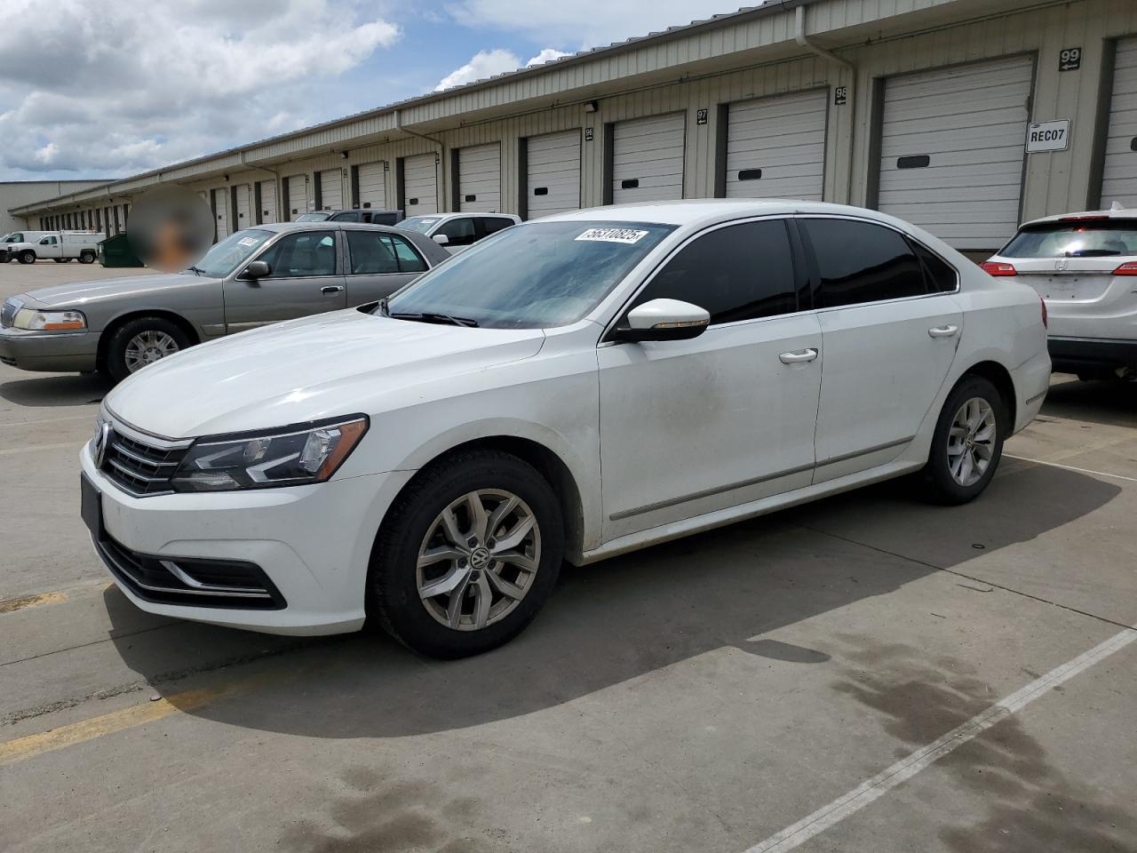 VOLKSWAGEN PASSAT S 2016
