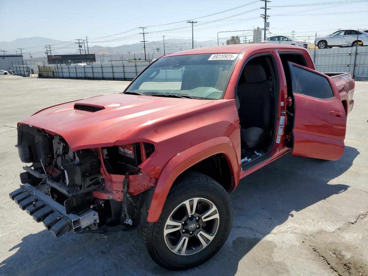 TOYOTA TACOMA DOU 2018