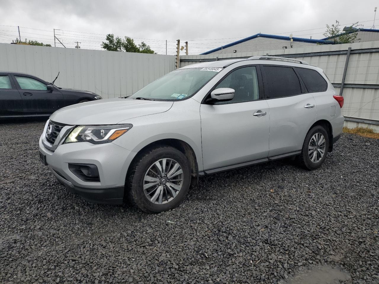 NISSAN PATHFINDER 2019