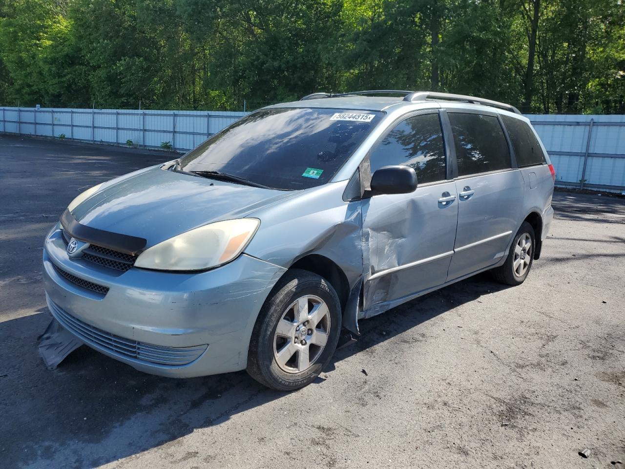 TOYOTA SIENNA CE 2005