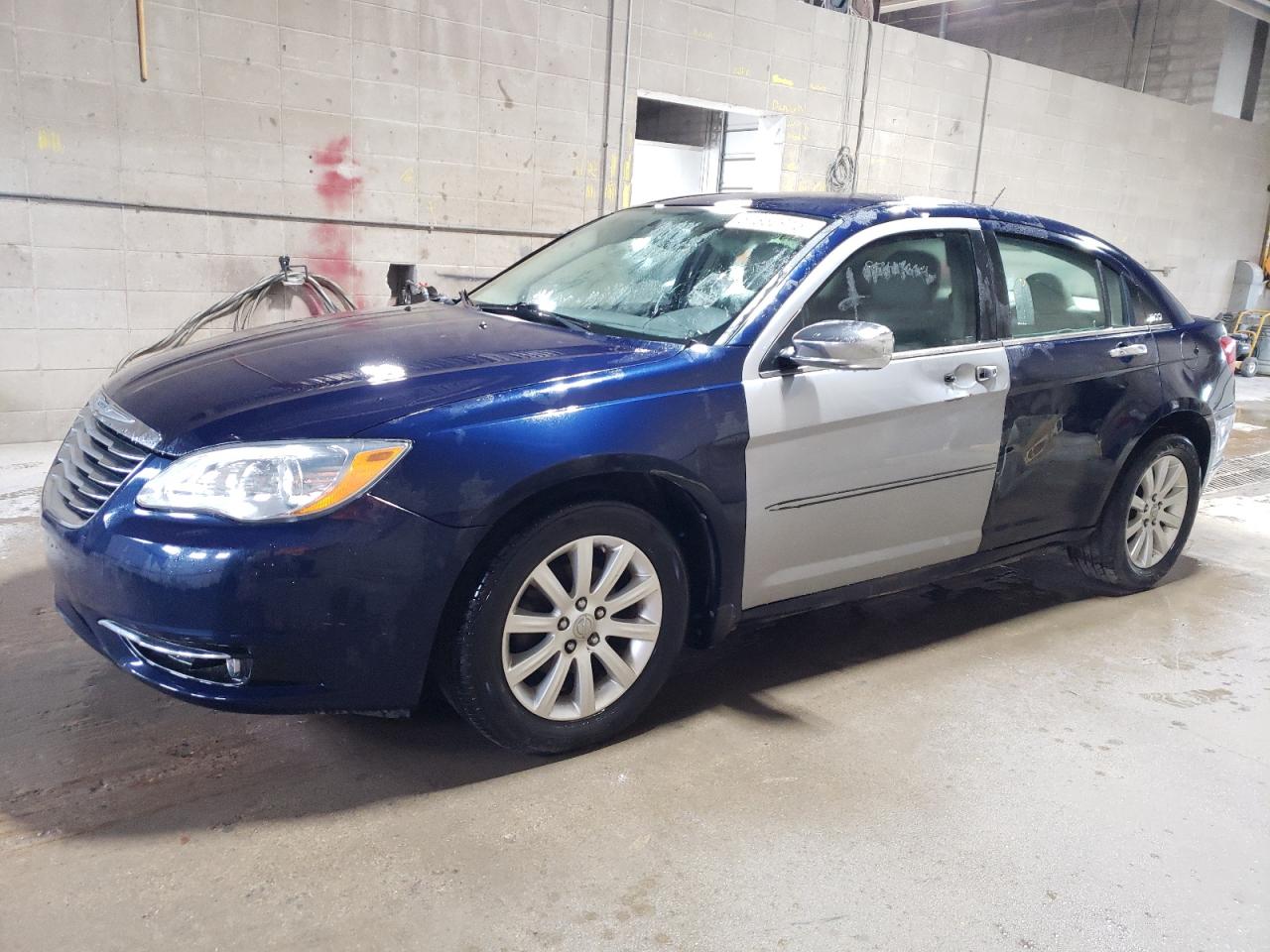 CHRYSLER 200 LIMITE 2013