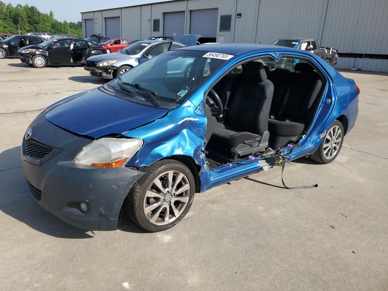 TOYOTA YARIS 2009