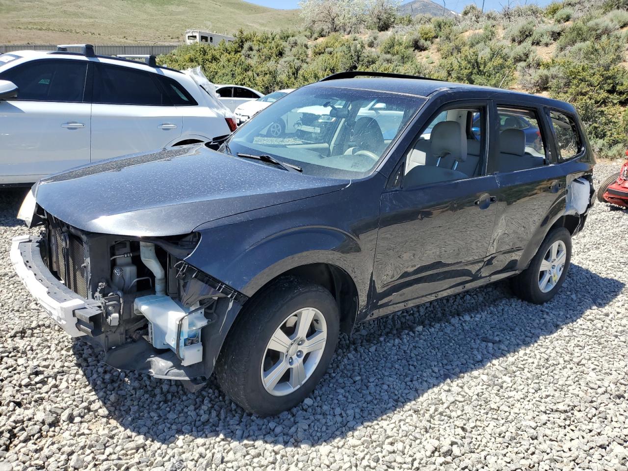 SUBARU FORESTER 2 2011