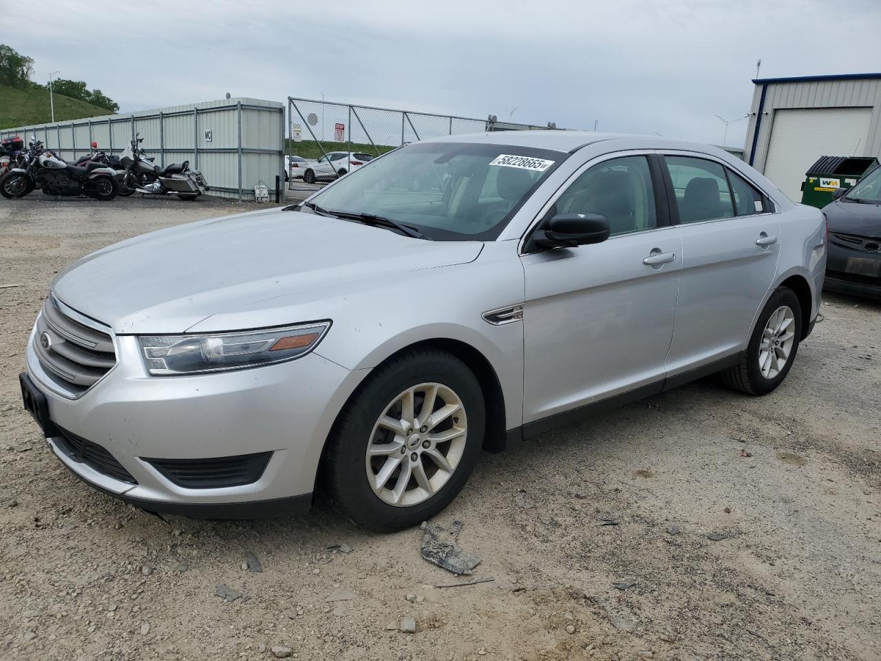 FORD TAURUS SE 2013