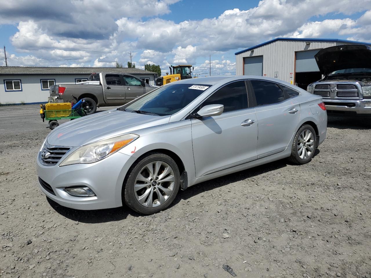 HYUNDAI AZERA 2013