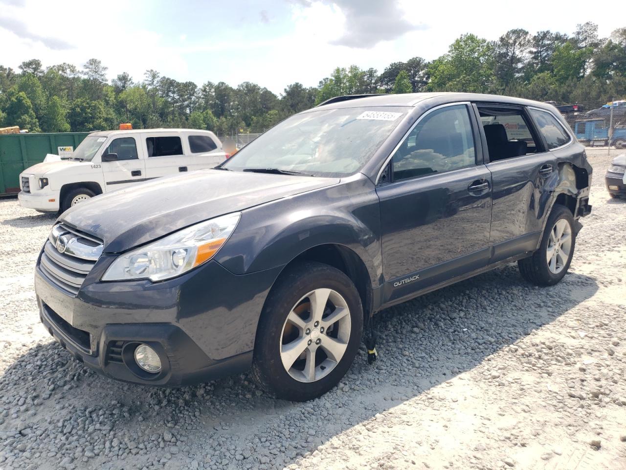 SUBARU OUTBACK 2. 2013