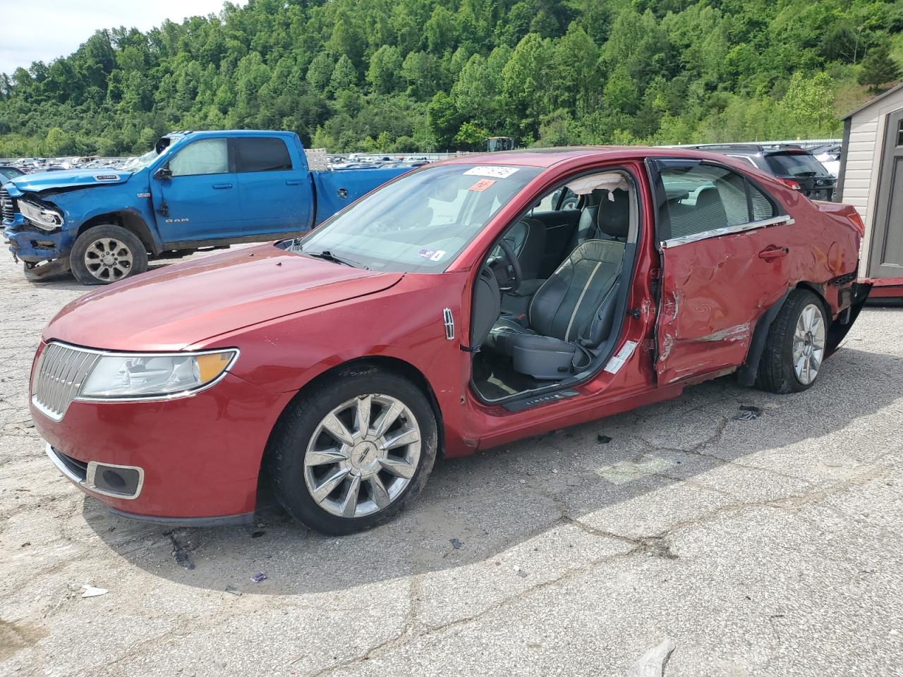 LINCOLN MKZ 2010