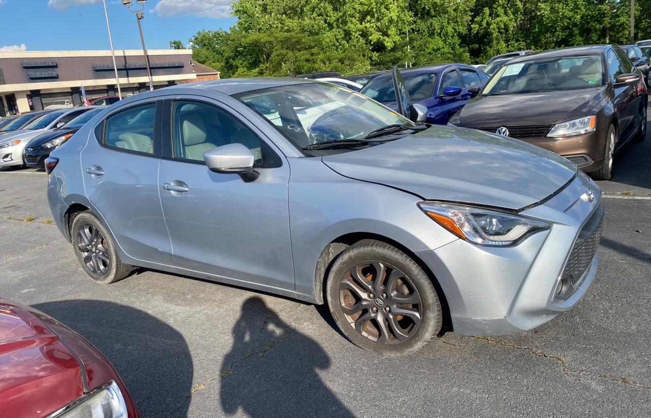 TOYOTA YARIS L 2019