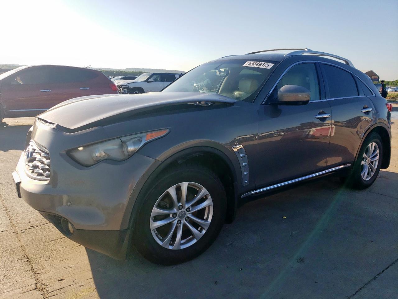 INFINITI FX35 2011