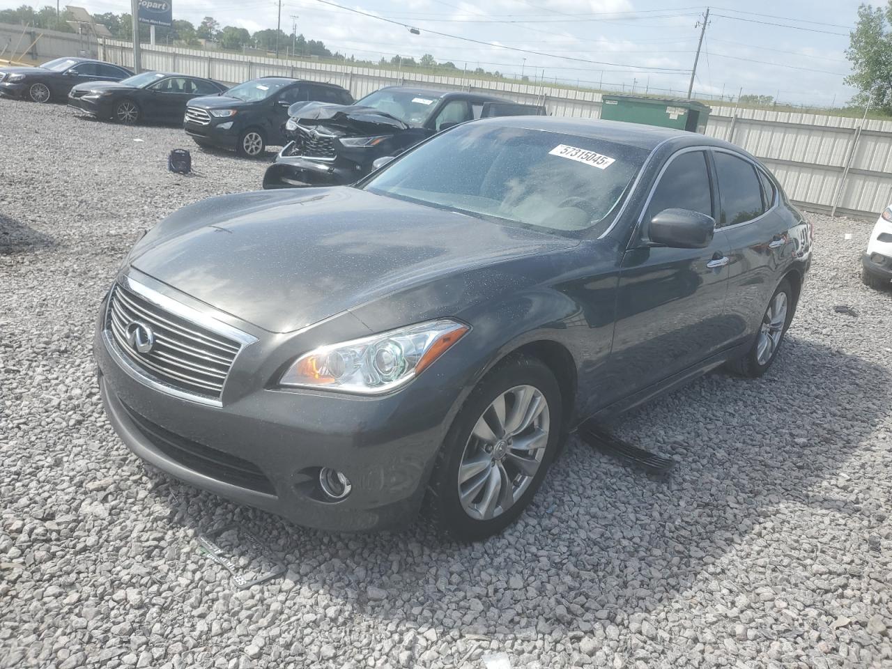 INFINITI M37 2013