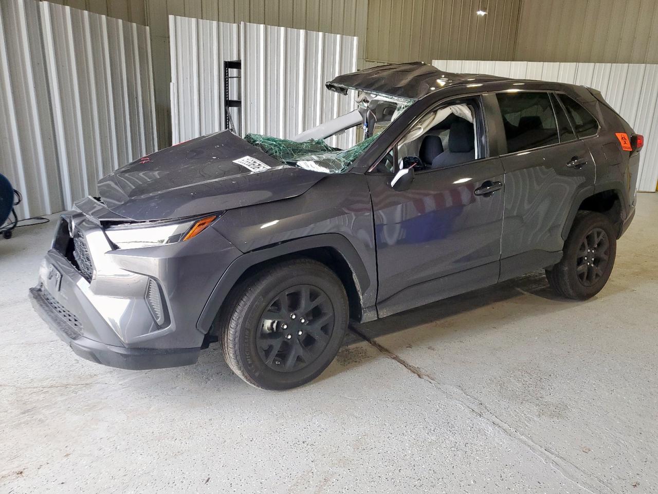 TOYOTA RAV4 LE 2024