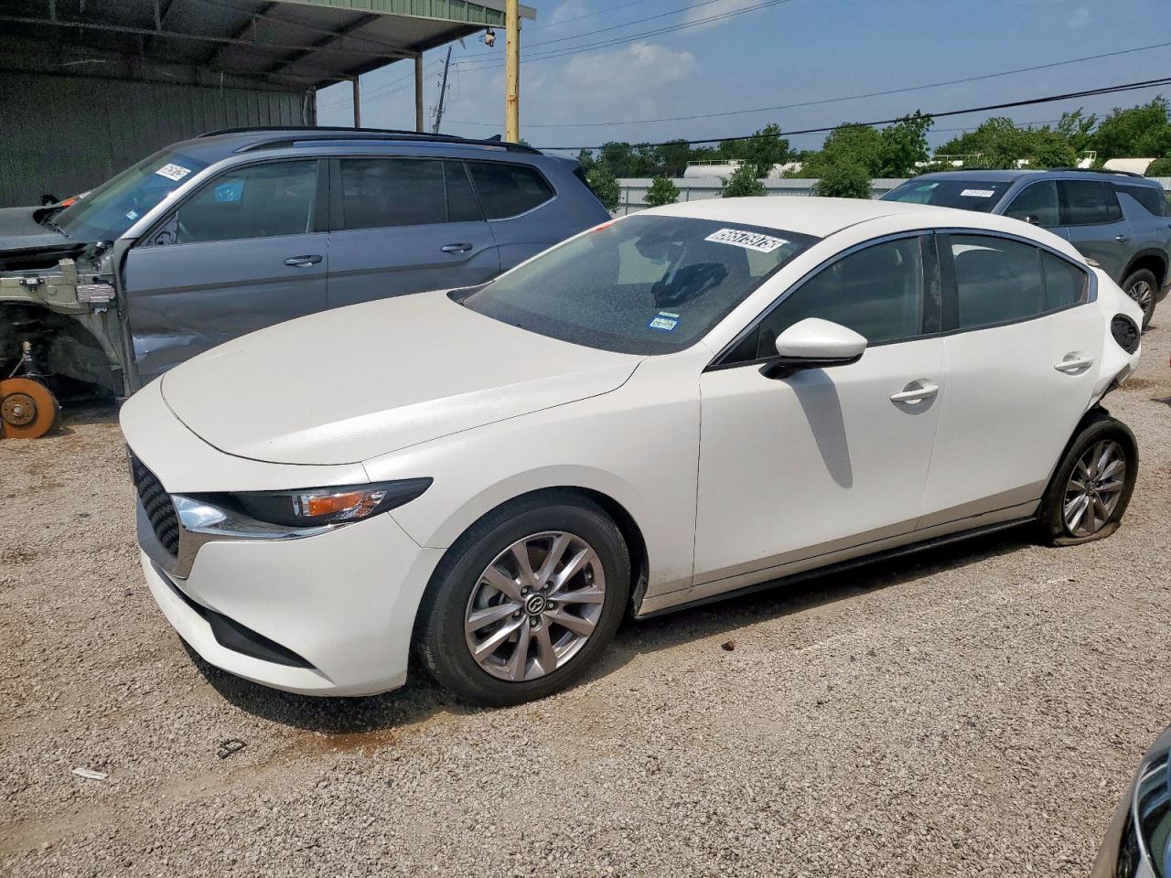 MAZDA 3 2021