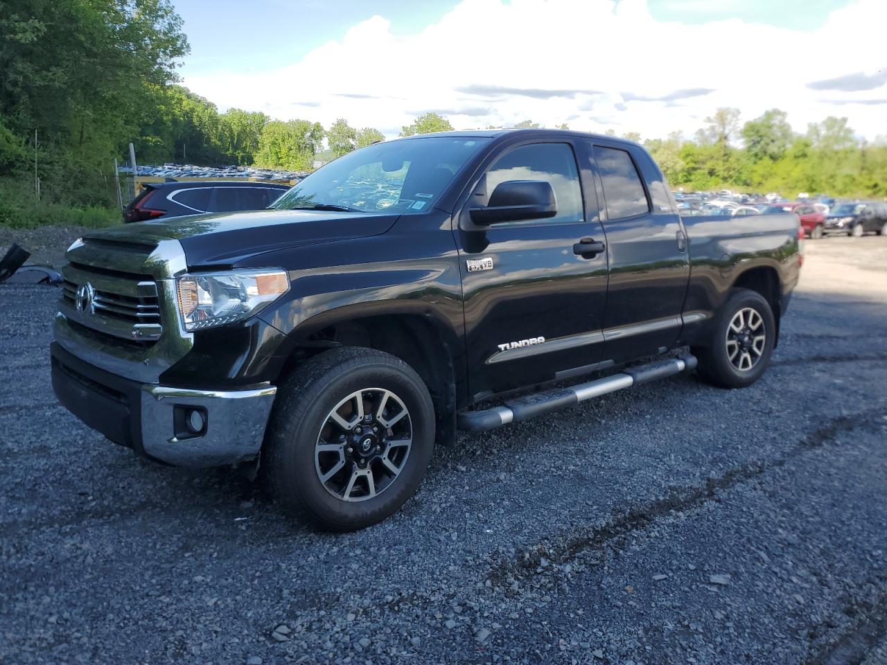 TOYOTA TUNDRA DOU 2017