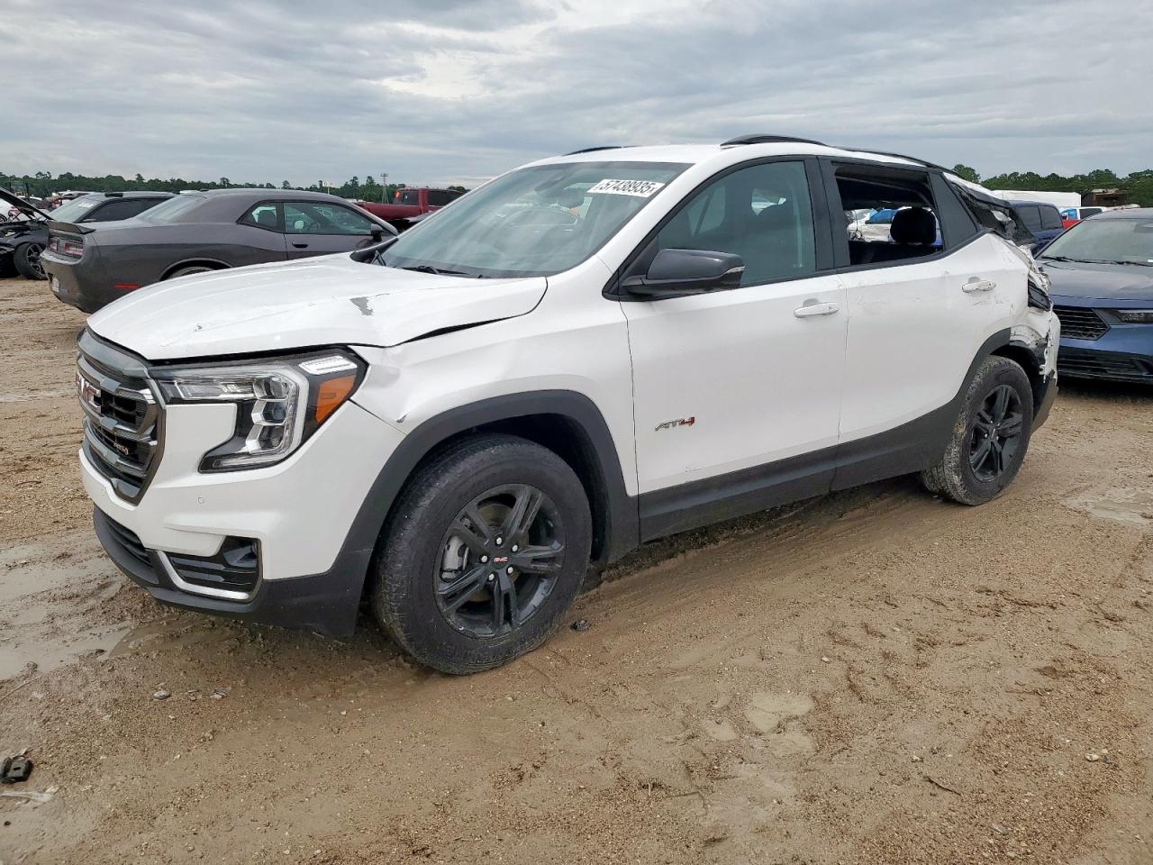 GMC TERRAIN AT 2024