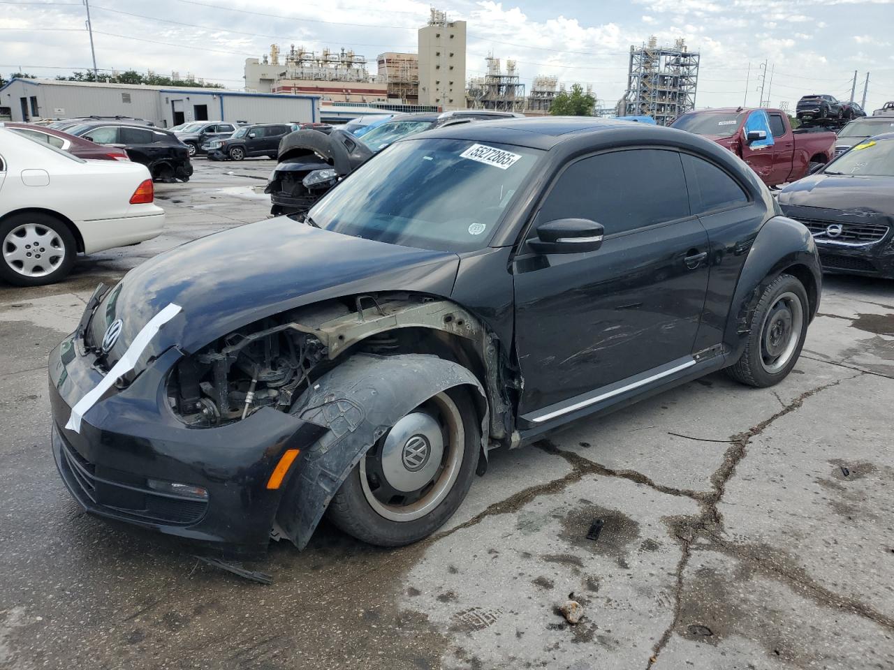 VOLKSWAGEN BEETLE 2012