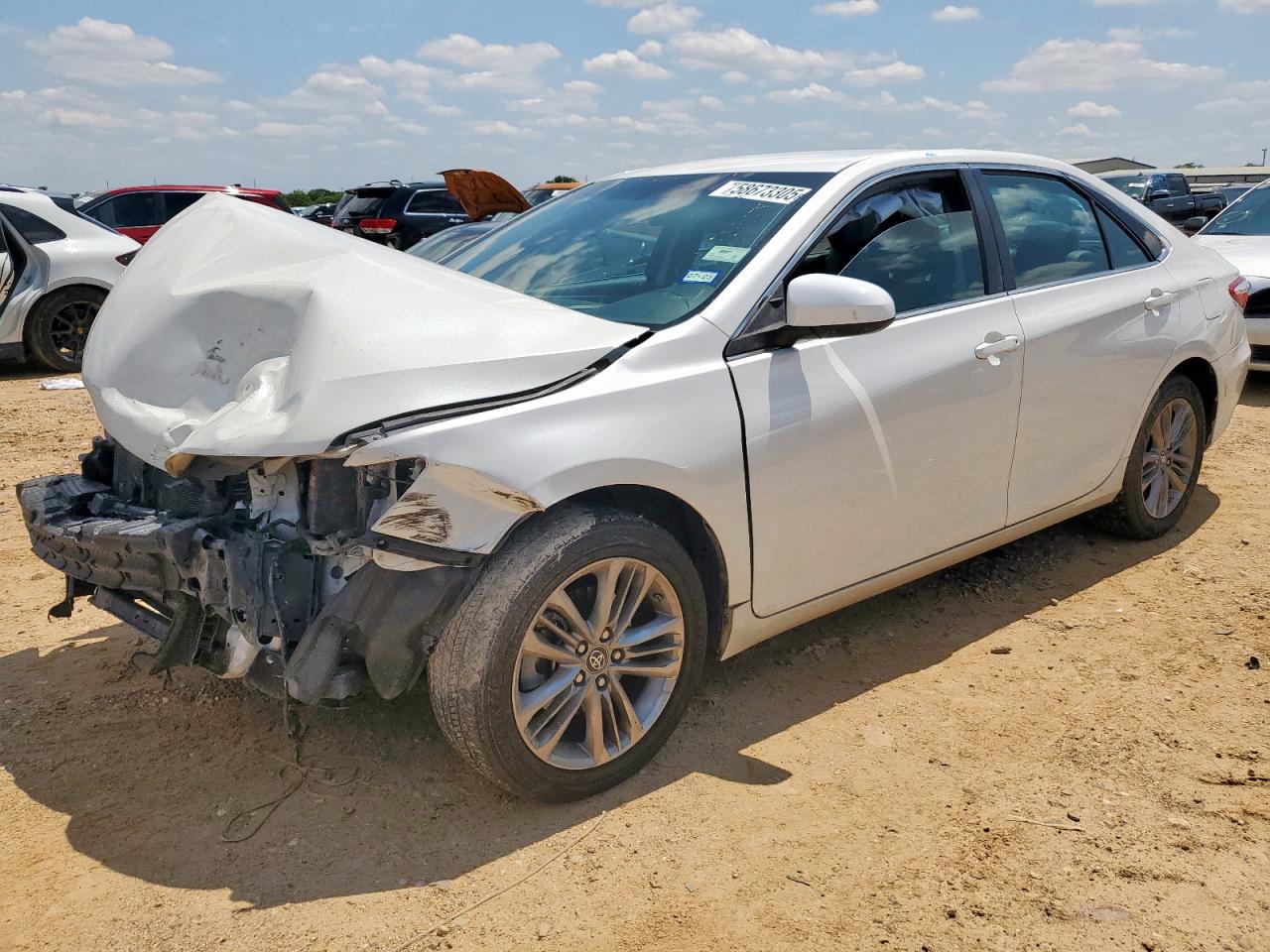 TOYOTA CAMRY LE 2017
